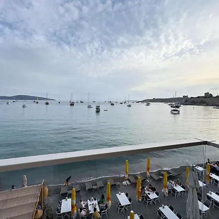 Nese Bed & Breakfast 4*